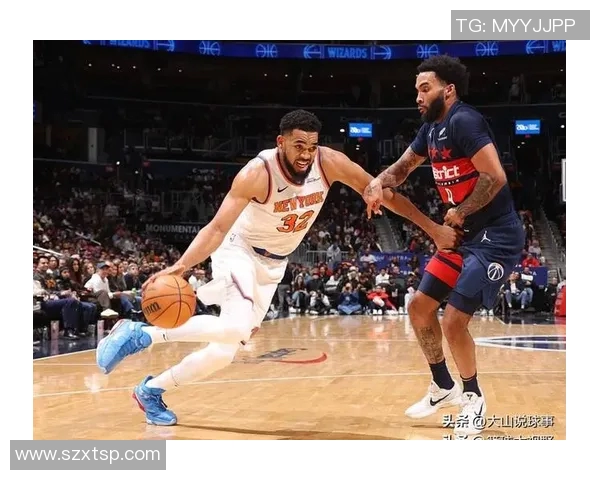 尼克斯与爵士的激烈对决谁能在NBA赛场上笑到最后